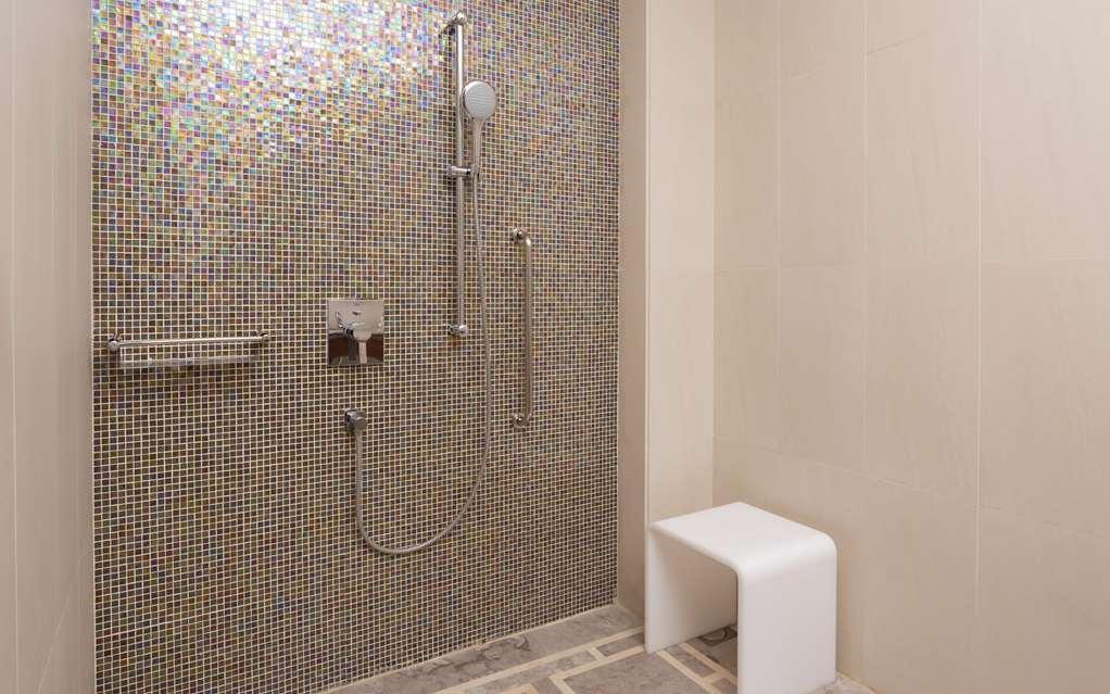Hilton Душанбе Екстериор снимка