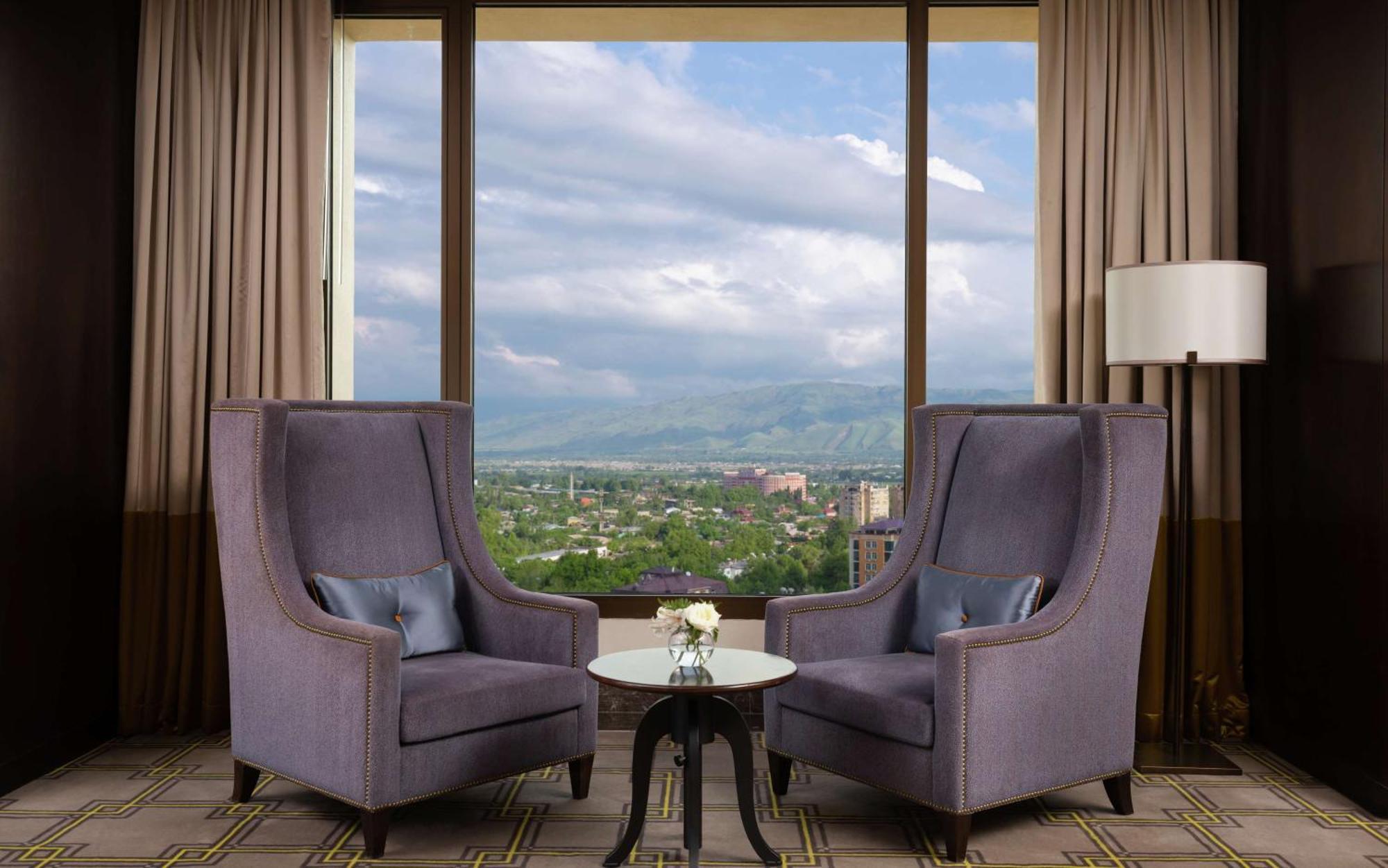 Hilton Душанбе Екстериор снимка